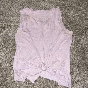 Light pink lululemon tank